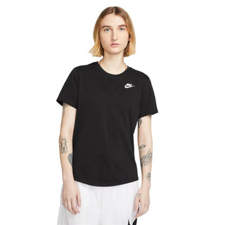 Tshirt nike club essentials femme