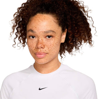 Nike dry-fit t-shirt women's