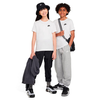 Nike sportswear tshirt youth