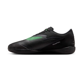 Nike phantom 6 low academy in ad