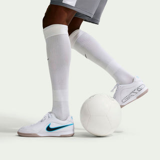 Nike tiempo reactgato in ad