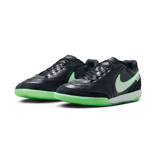 Nike tiempo streetgato in