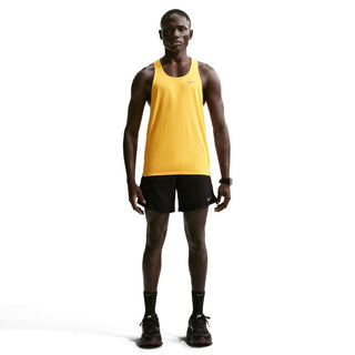 Nike stride running short men