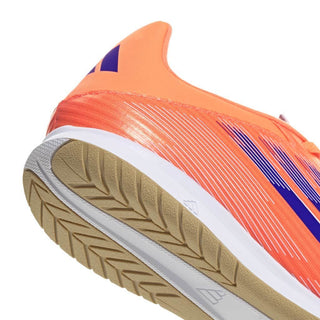 F50 club in ad