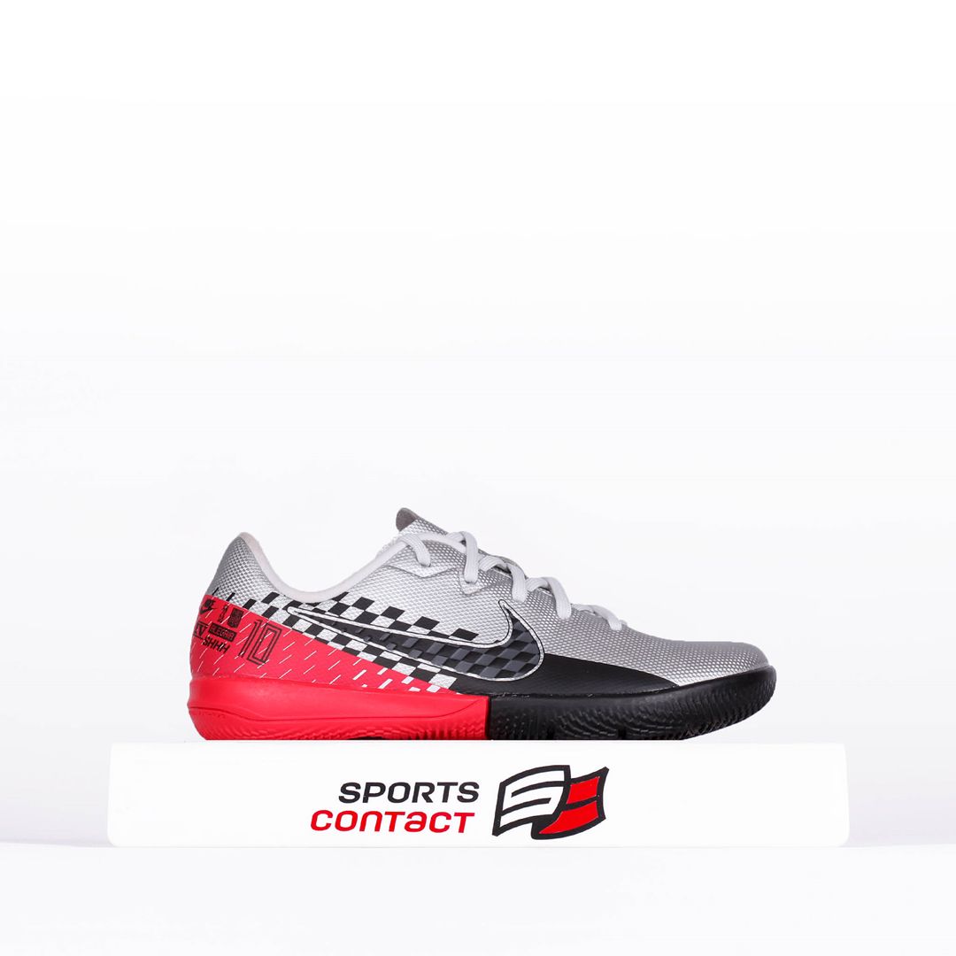 Mercurial vapor 13 academy in jr