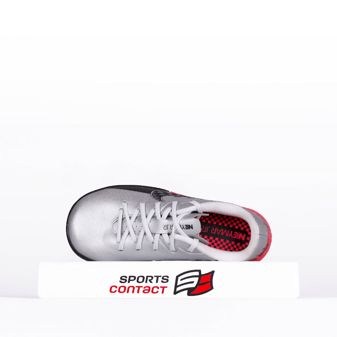 Mercurial vapor 13 academy in jr