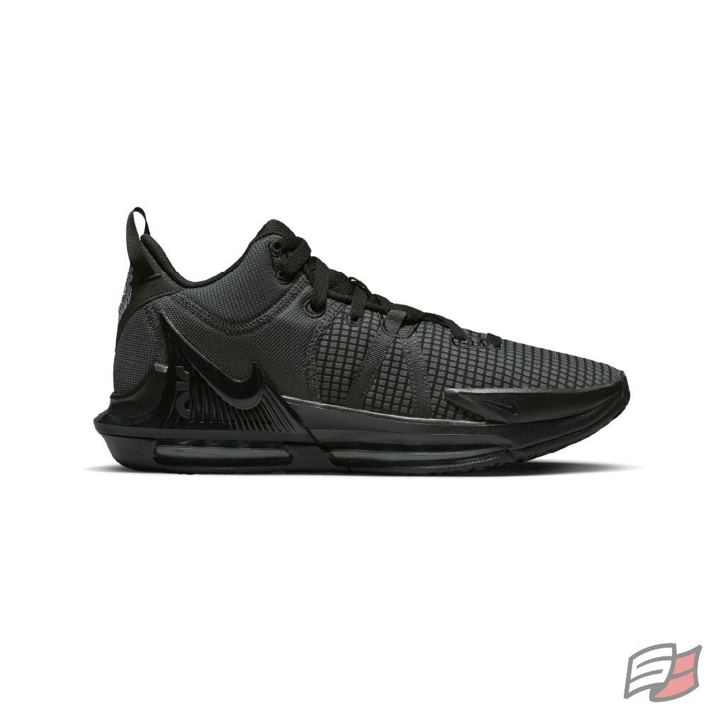 lebrons 7