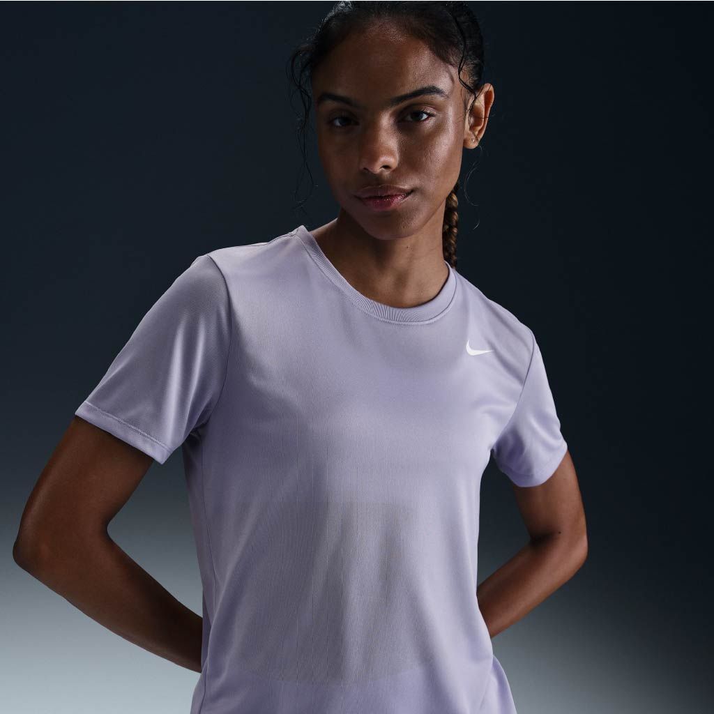 Nike dri-fit tshirt wmn's
