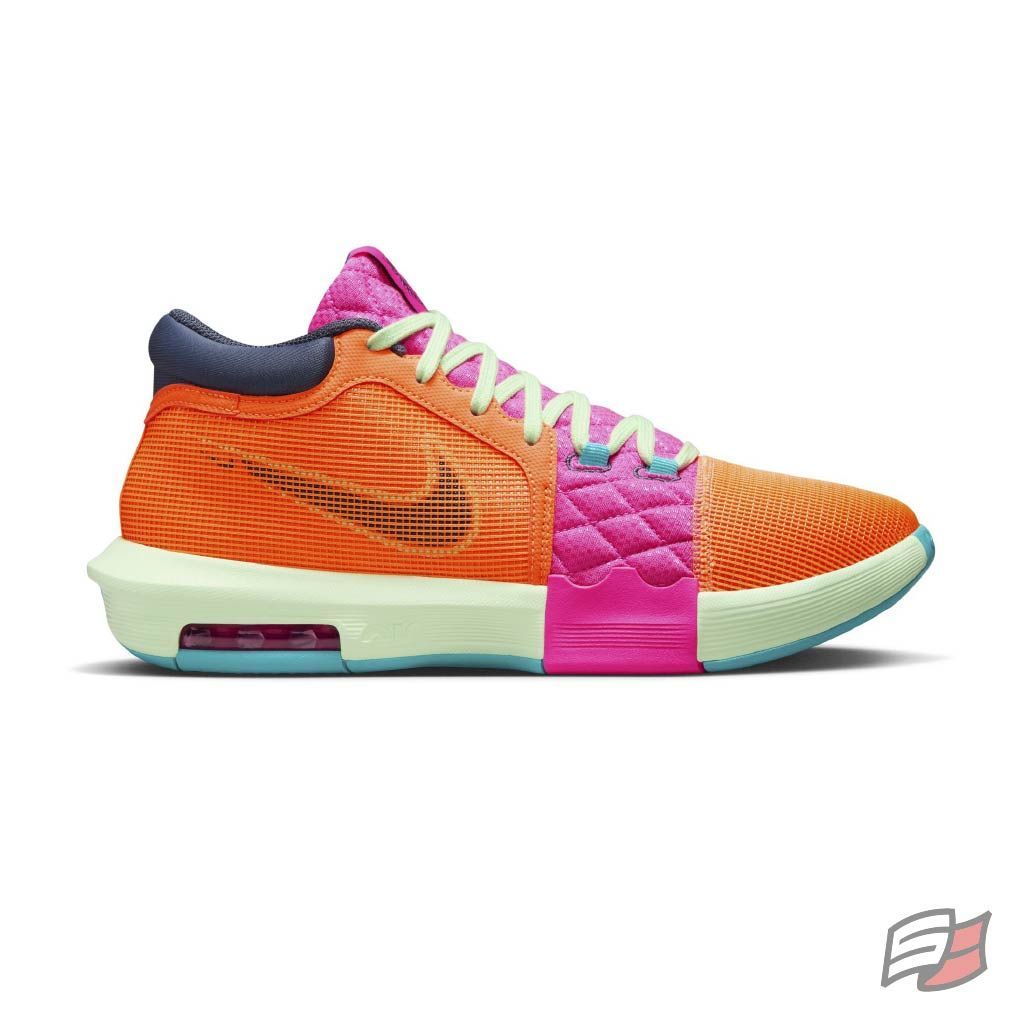 Lebron witness 8 - Sports Contact