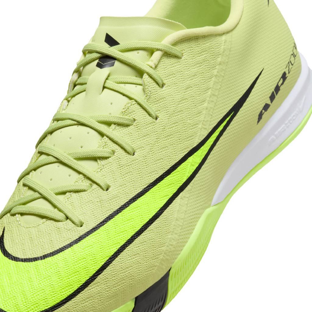 Nike mercurial vapor 16 academy in ad