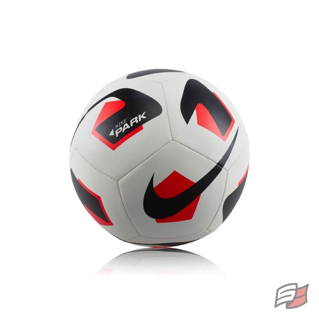 Nike park 2.0 ball