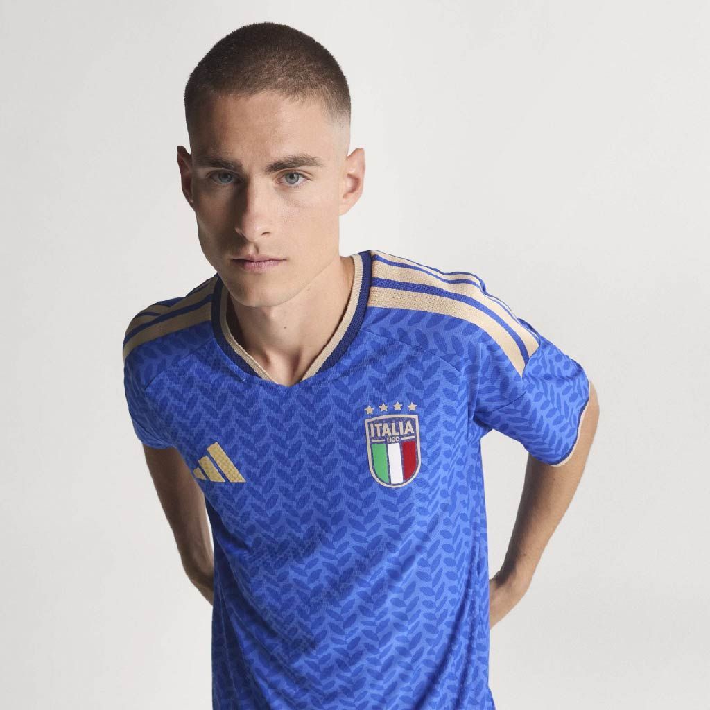 Italia authentic home jersey men&#39;s