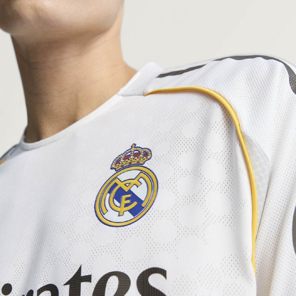 Maillot real madrid authen. home (homme)