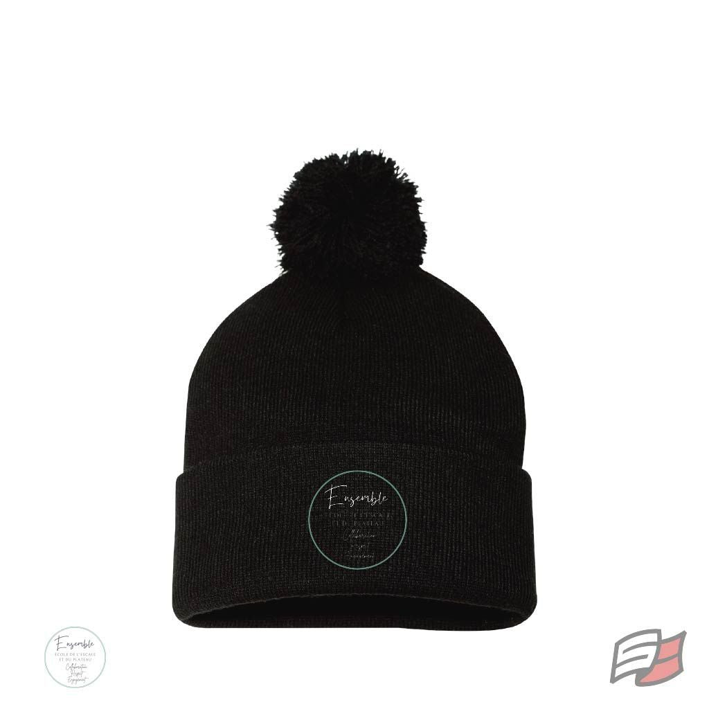 Tuque à rebord avec pompon